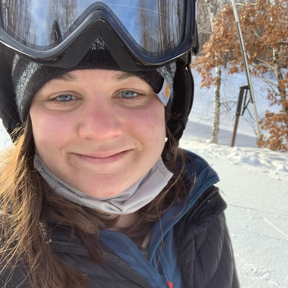 Meet your Posher, Maria